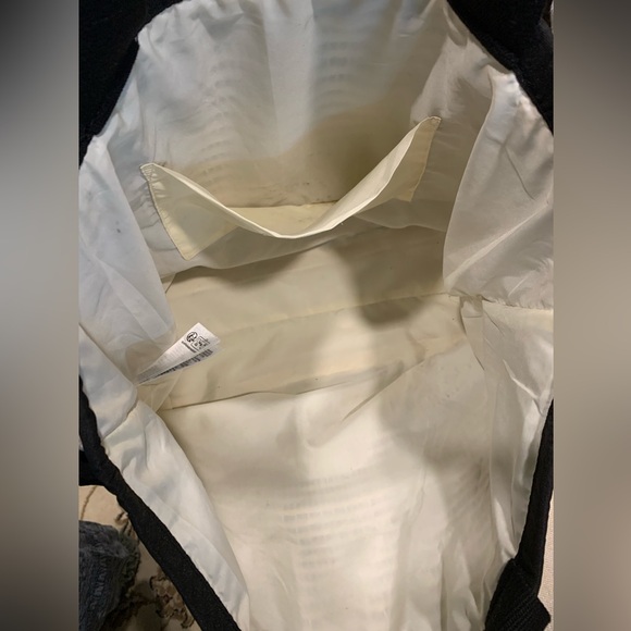 H&M Jacquard Weave Tote - Picture 3 of 6